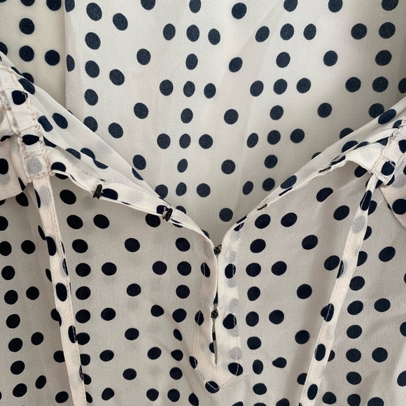 Gorgeous Figue black and white polka dot silk top in excellent condition - Picture 6 of 8